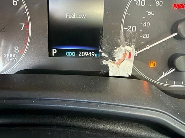 Certified 2025 Toyota Corolla LE FWD image 6