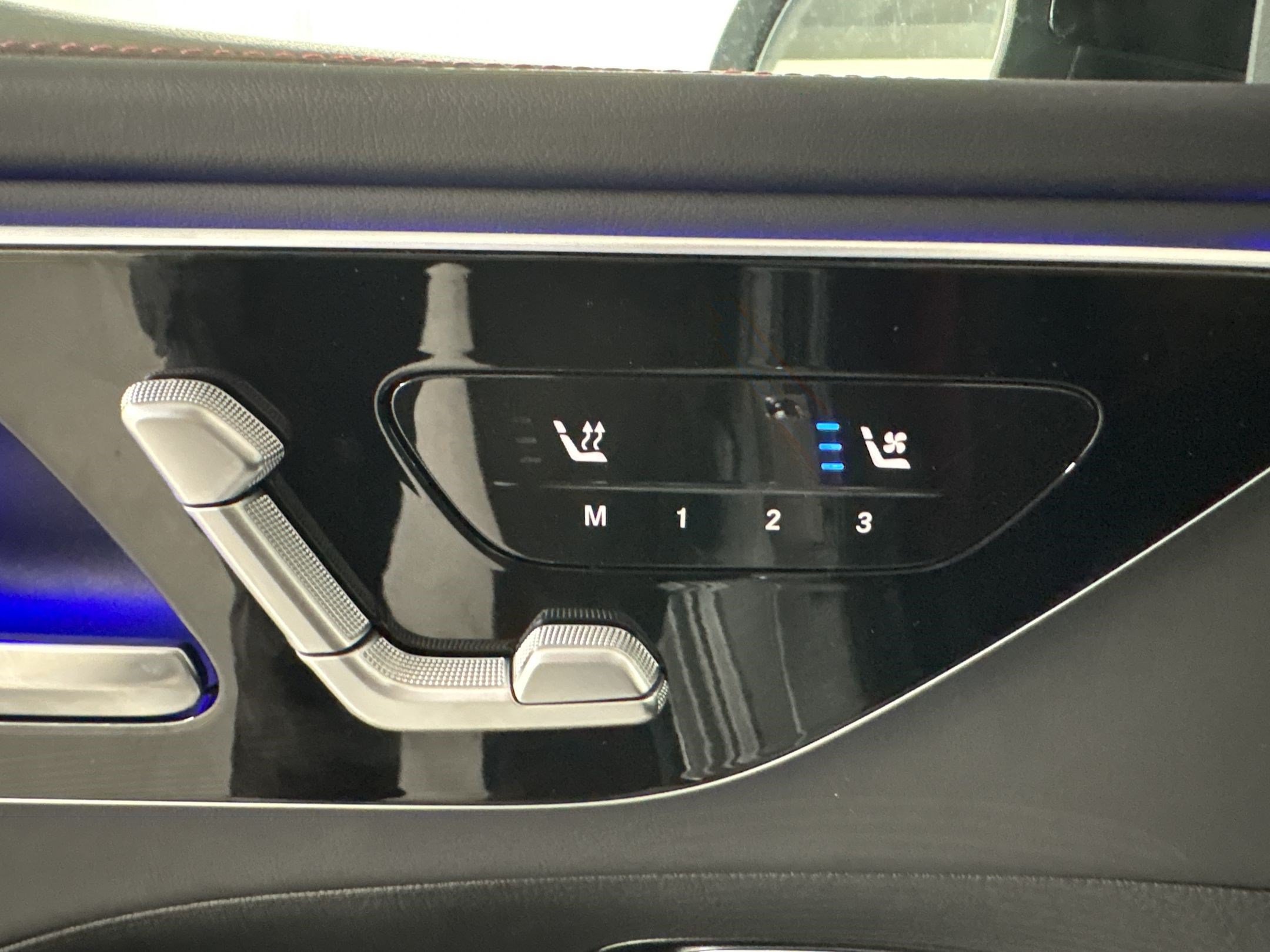New 2026 Mercedes-Benz C 43 AMG 4MATIC Sedan image 19