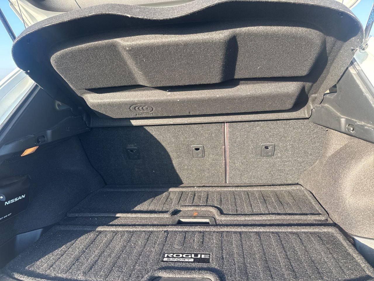 Used 2019 Nissan Rogue Sport SV w/ Technology Package image 28