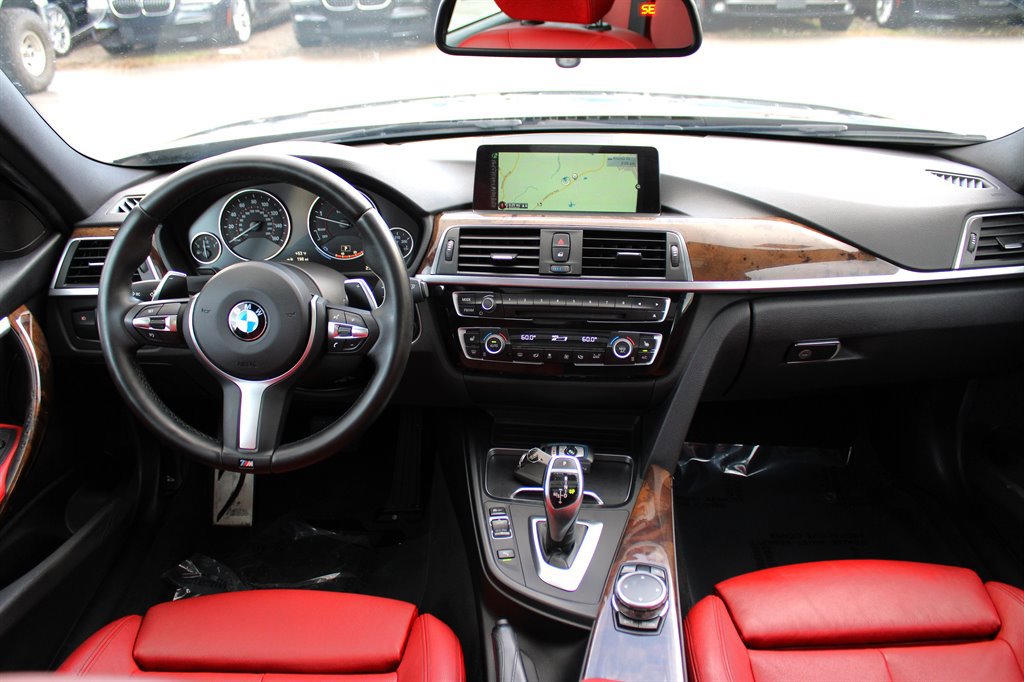 Used 2016 BMW 328d xDrive Wagon image 14