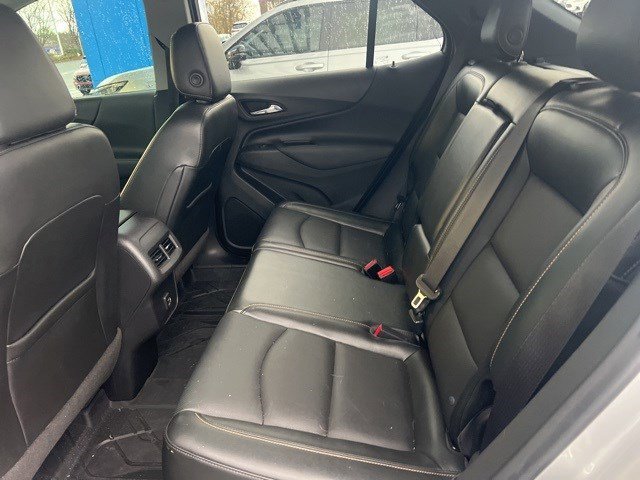 Used 2020 Chevrolet Equinox LT w/ Sport Edition image 16