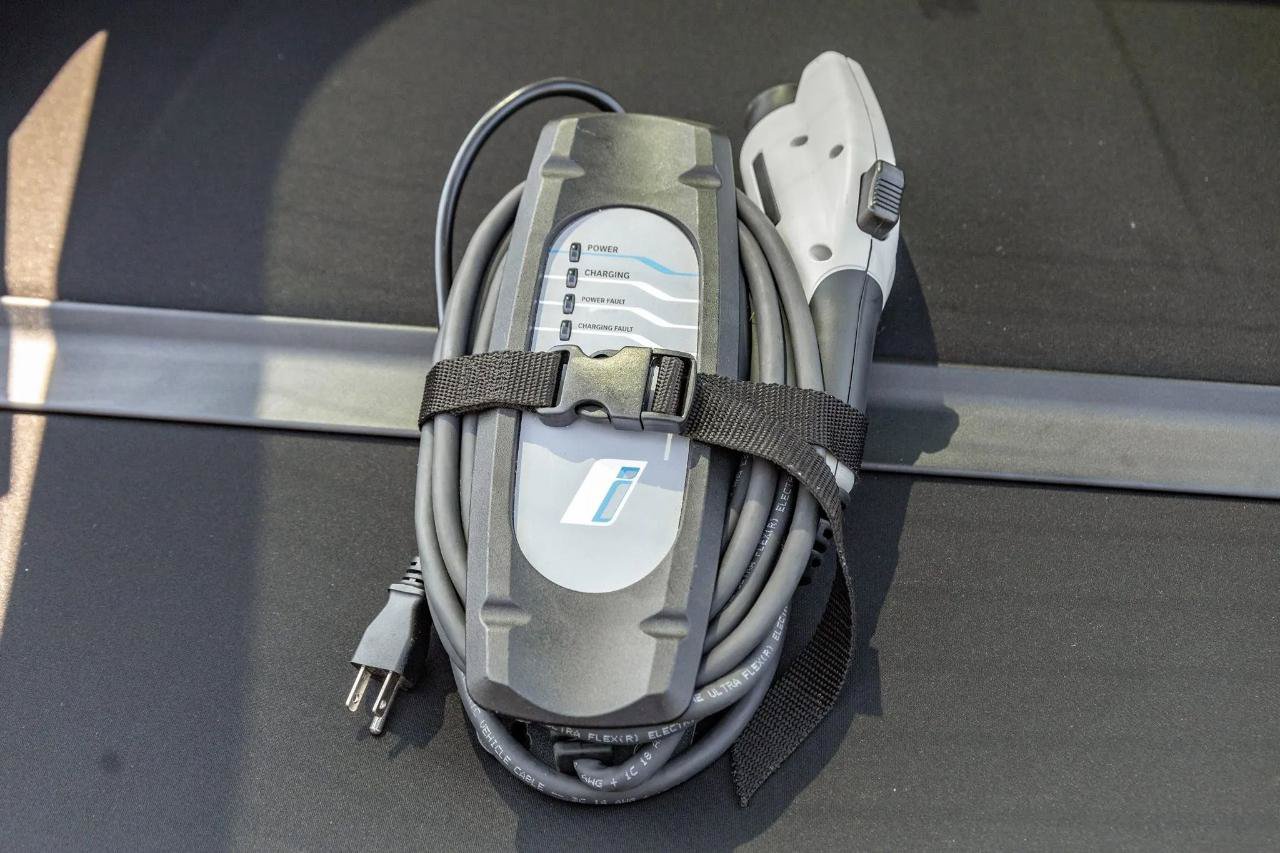 Used 2014 BMW i8 AWD/4WD image 77