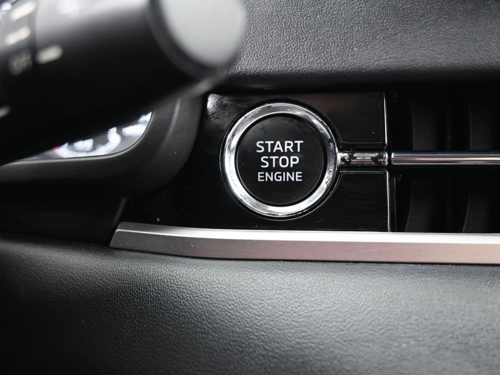 Used 2022 Mitsubishi Outlander ES image 28