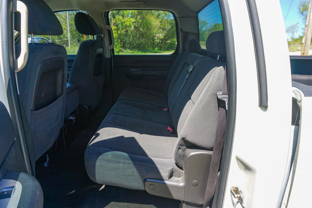 Used 2008 GMC Sierra 1500 SLE w/ Power Pack Plus AWD/4WD image 17
