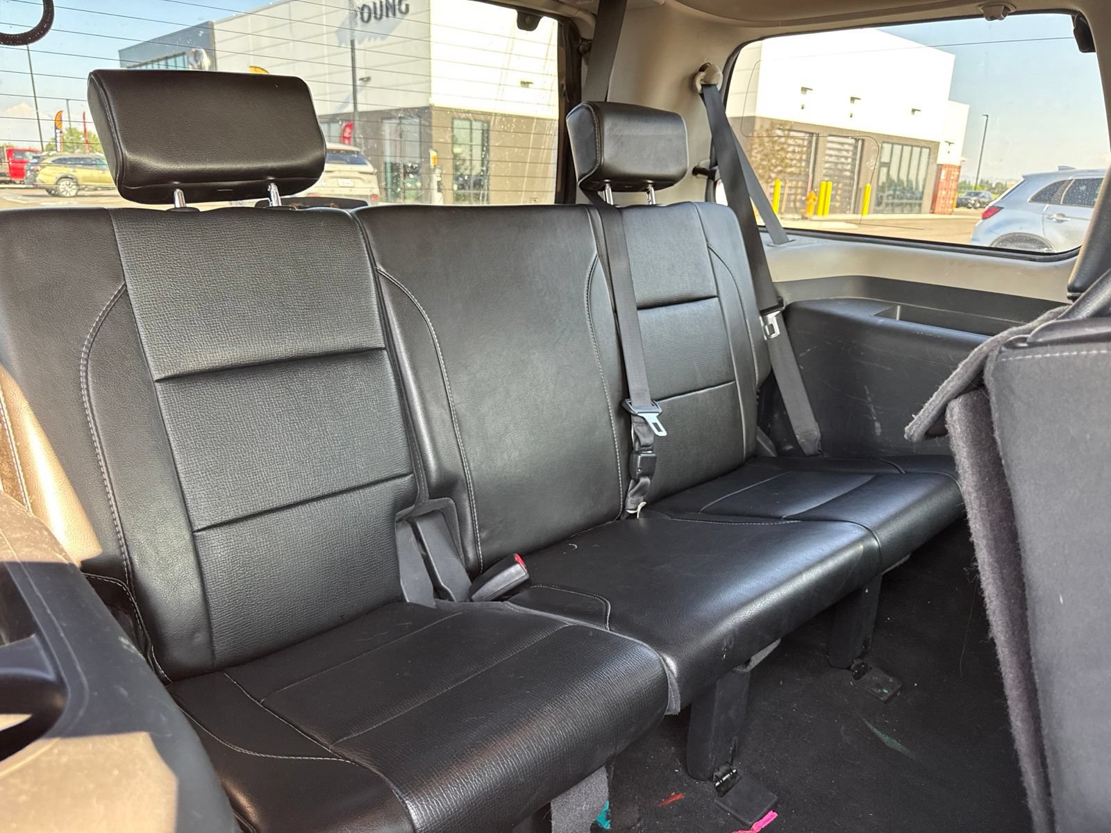 Used 2014 Nissan Armada Platinum AWD/4WD image 13