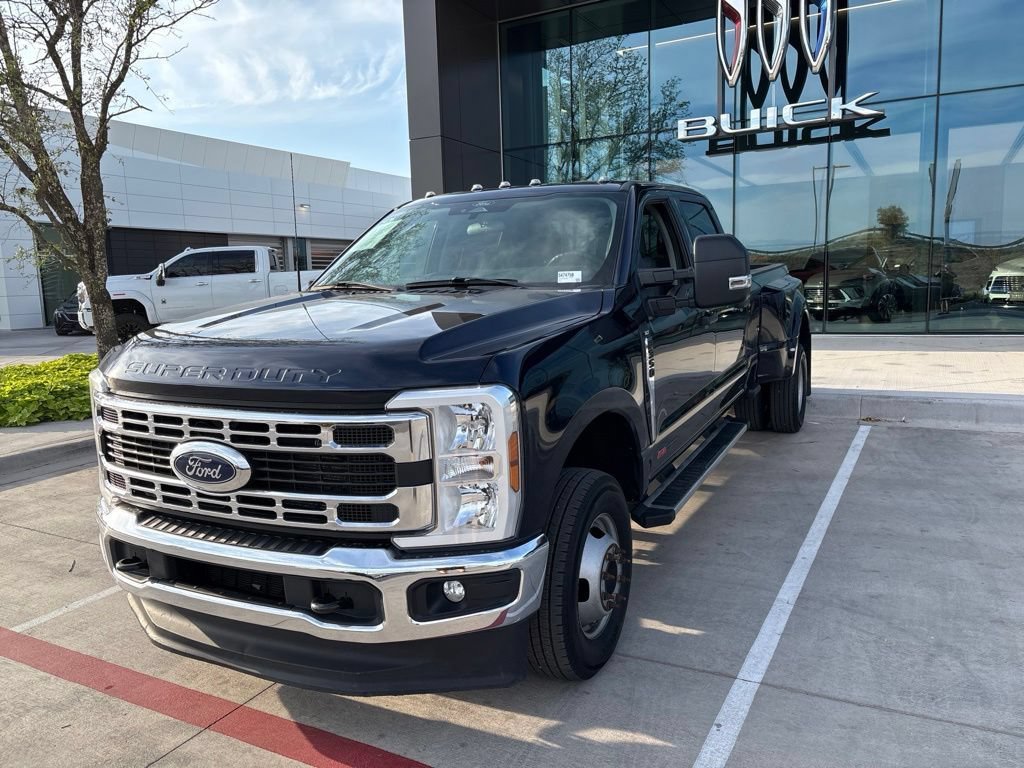 Used 2024 Ford F350 XLT AWD/4WD image 1