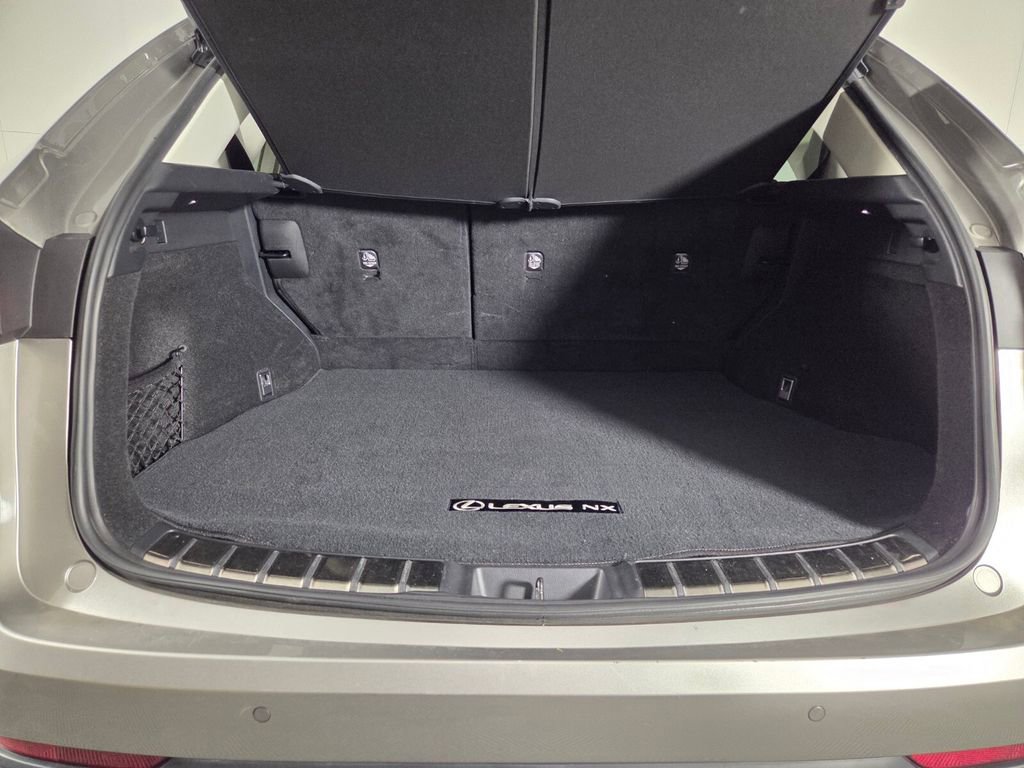 Used 2024 Lexus NX 250 FWD image 31