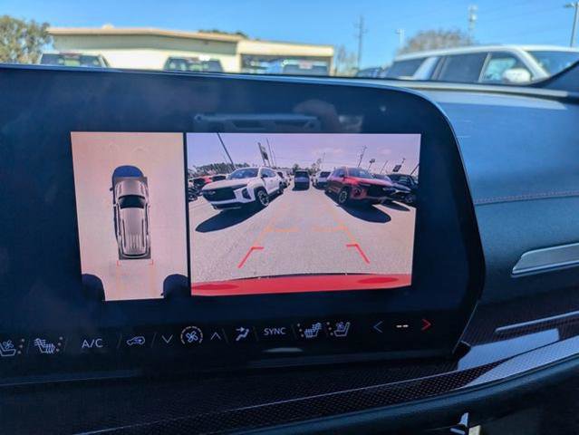 New 2026 Chevrolet Traverse RS w/ LPO, Floor Liner Package image 25