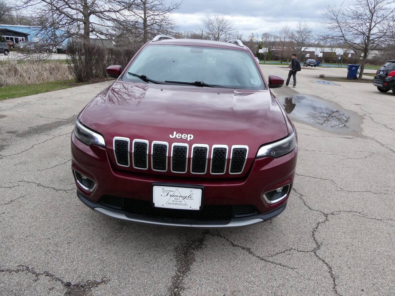 Used 2019 Jeep Cherokee Limited AWD/4WD image 2