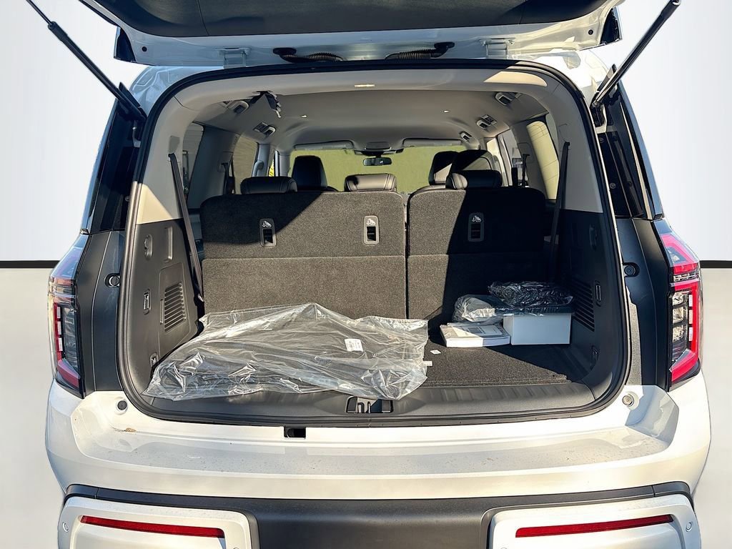 New 2026 Nissan Armada SV AWD/4WD image 28