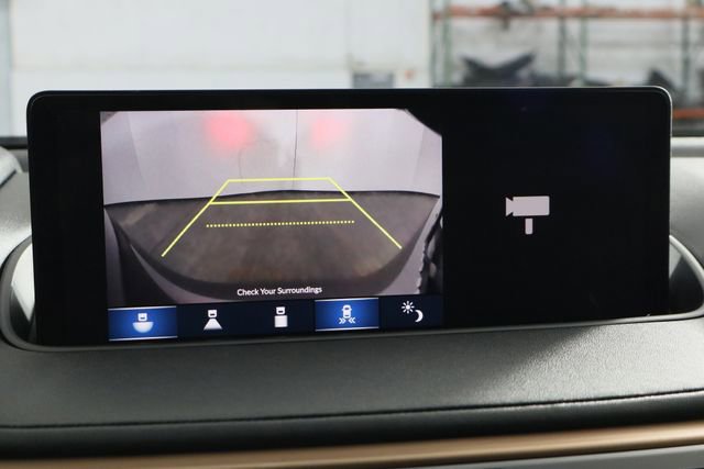Used 2023 Acura MDX FWD w/ Technology Package image 36