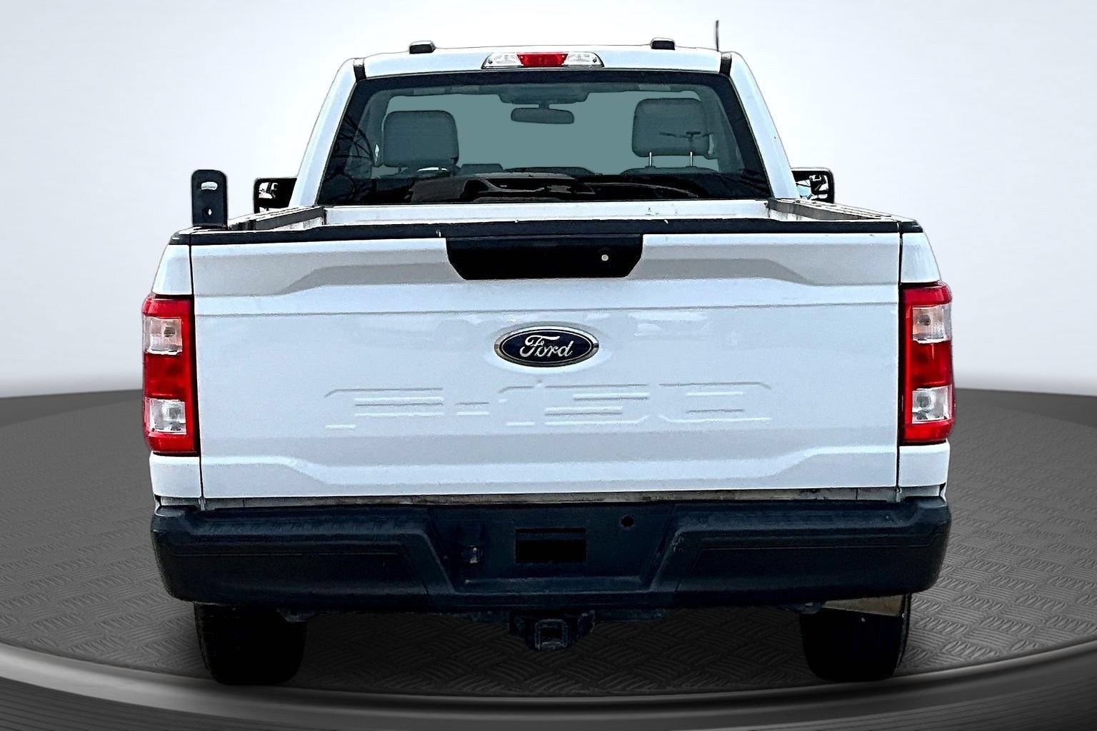 Used 2022 Ford F150 XL w/ Trailer Tow Package RWD image 4
