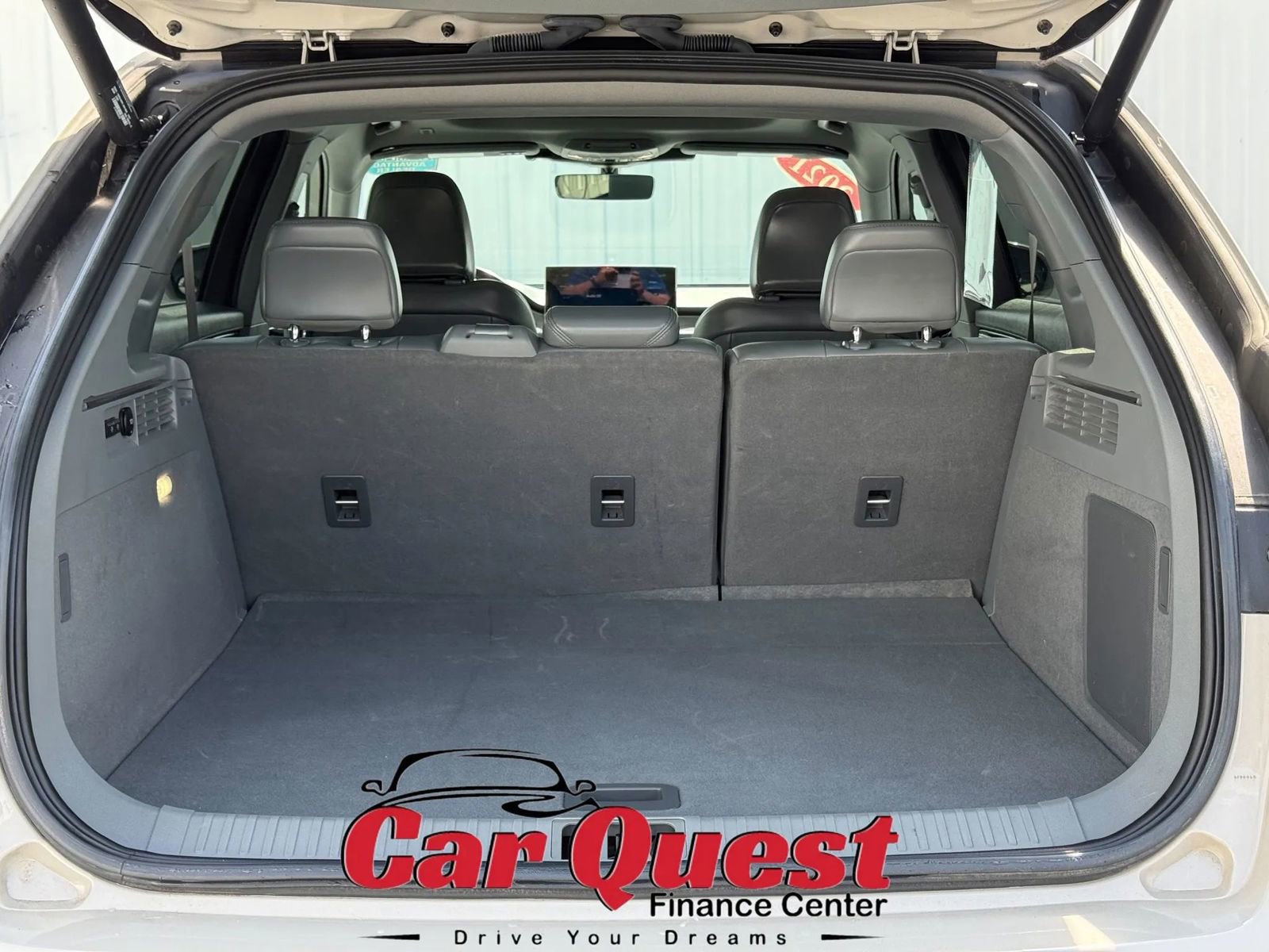 Used 2021 Lincoln Nautilus Reserve image 14