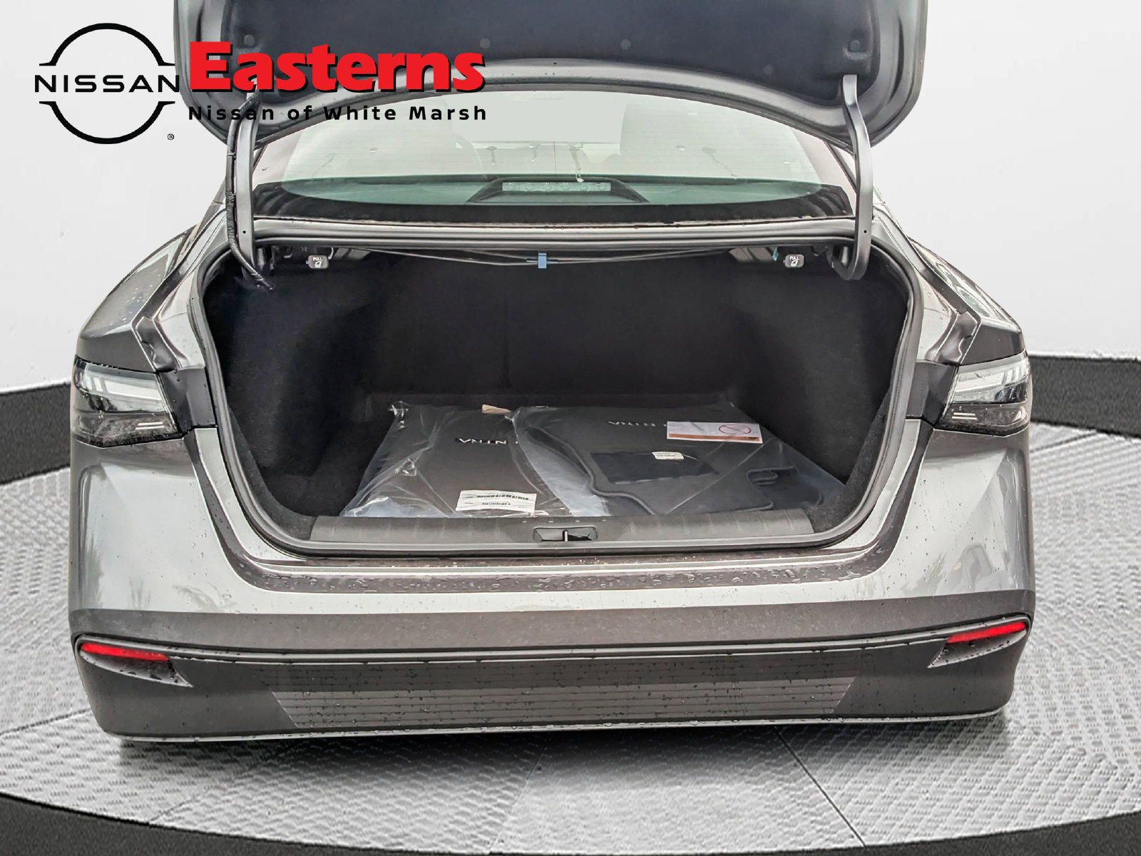 New 2027 Nissan Sentra SV w/ Floor Mat Package FWD image 11