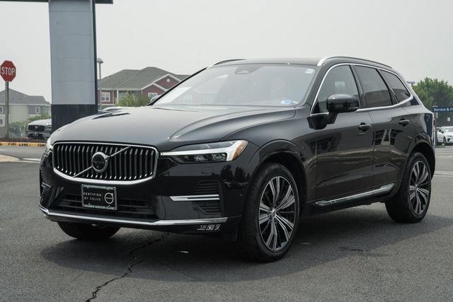 Certified 2023 Volvo XC60 B5 Plus w/ Climate Package AWD/4WD image 3