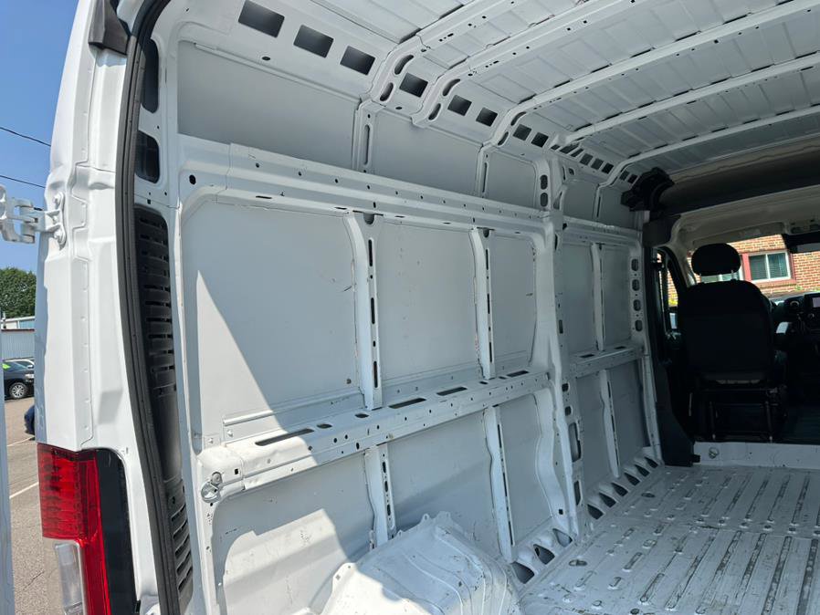 Used 2023 RAM ProMaster 2500 image 22