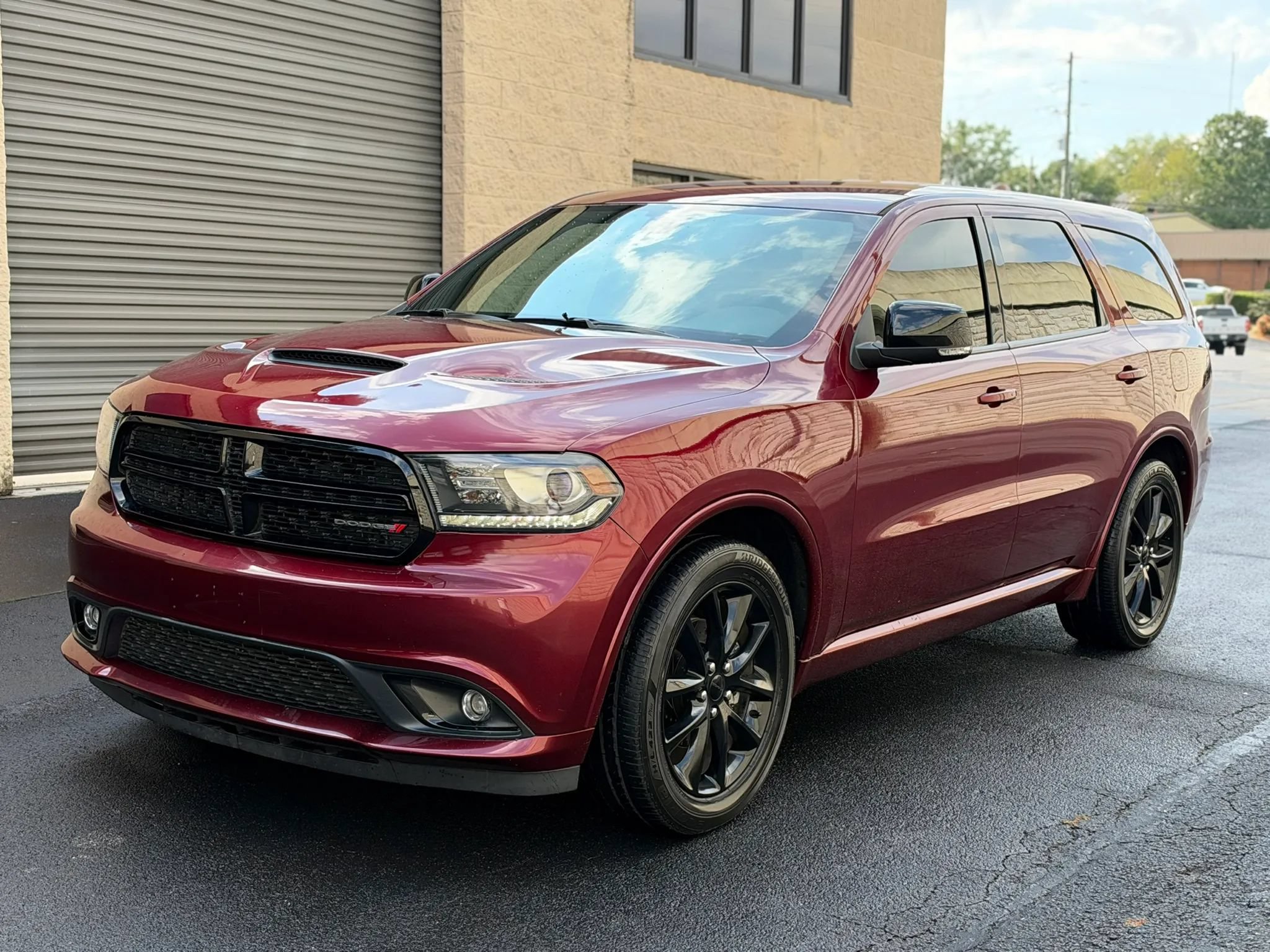 Used 2018 Dodge Durango GT w/ Blacktop Package RWD image 2