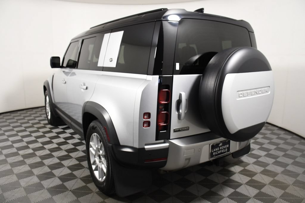 Used 2020 Land Rover Defender 110 First Edition AWD/4WD image 4