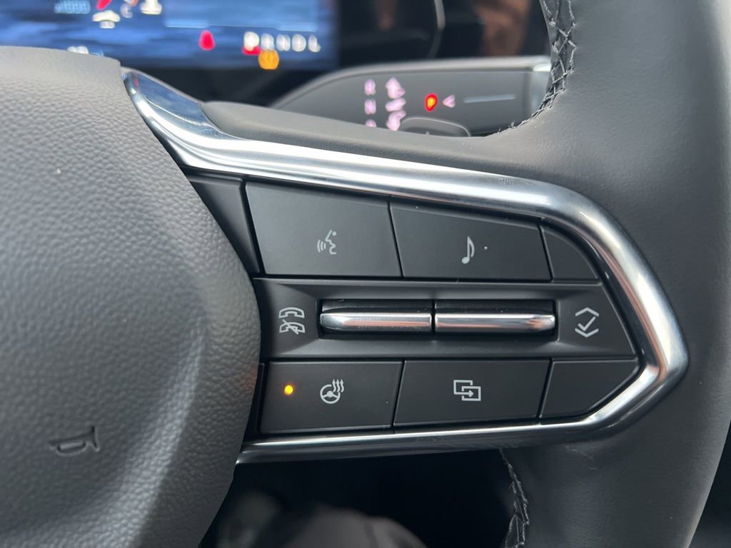 New 2026 Chevrolet Equinox LT w/ Convenience Package II image 16