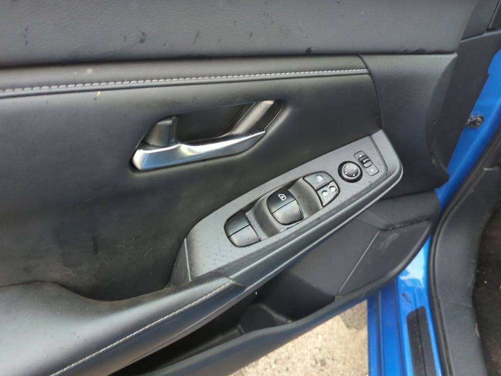 Used 2022 Nissan Sentra SV image 8