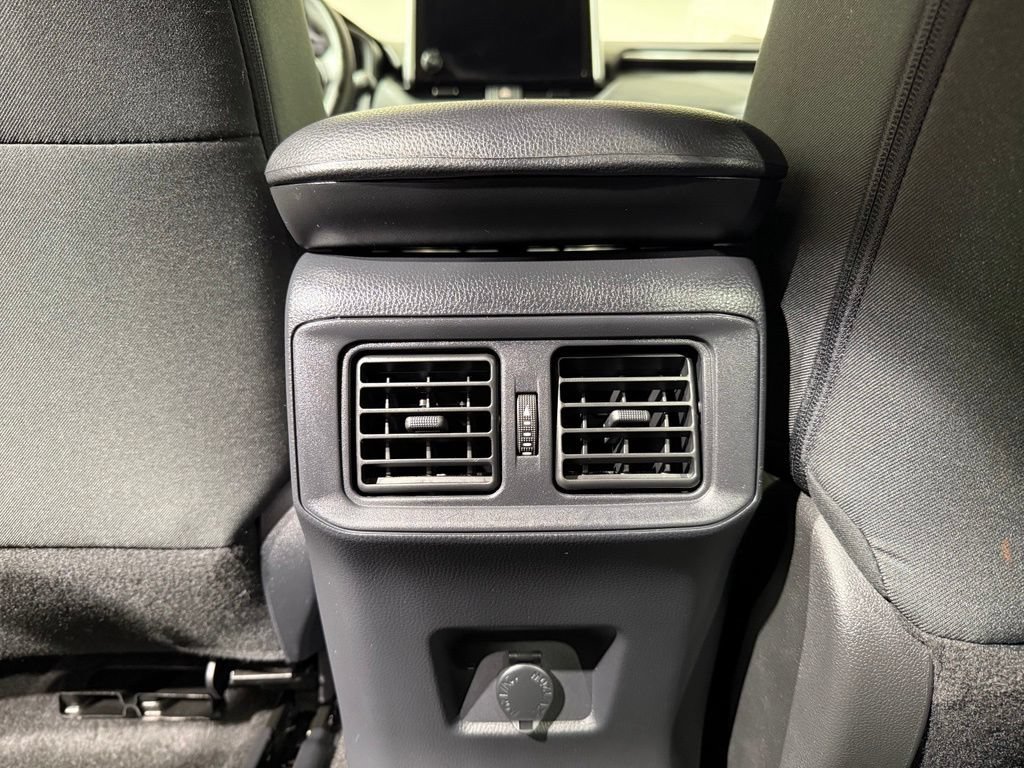 Certified 2024 Toyota RAV4 LE AWD/4WD image 20