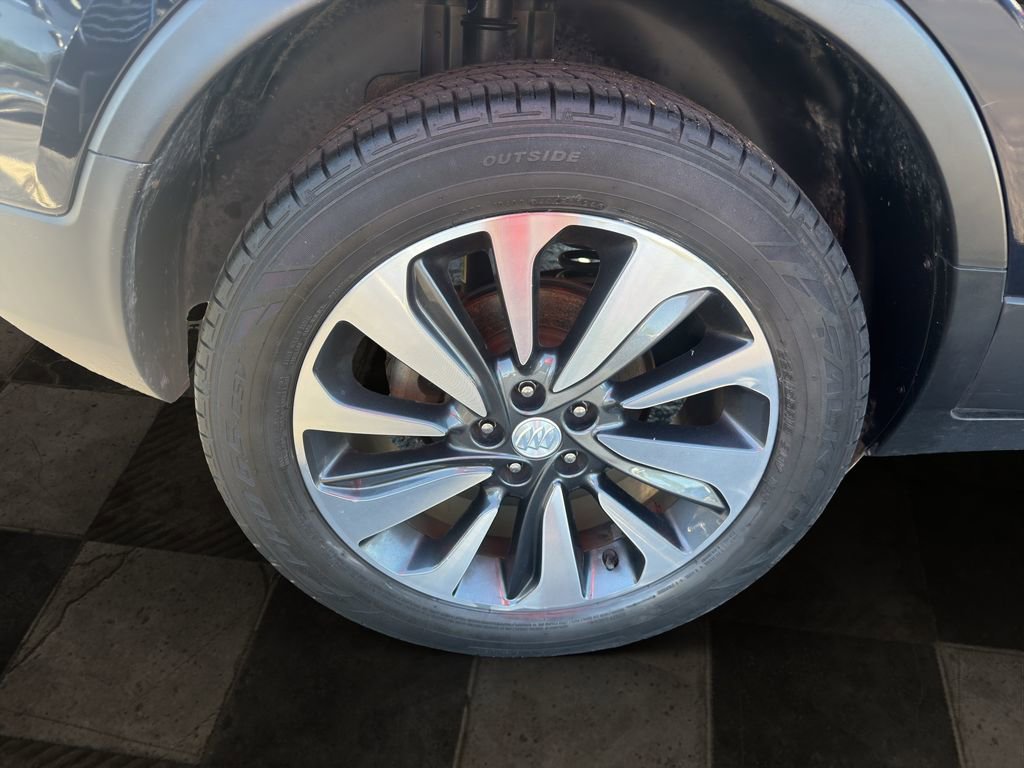 Certified 2021 Buick Encore Preferred w/ Safety Package FWD image 12