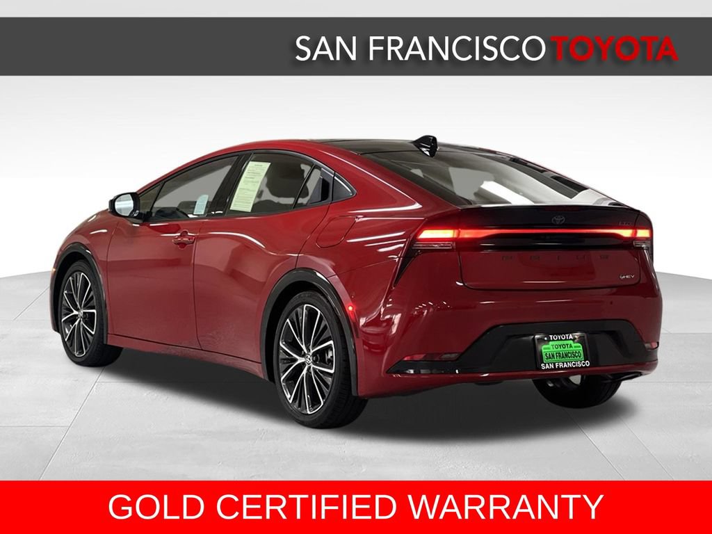 Used 2024 Toyota Prius Limited w/ Limited Premium Package FWD image 3