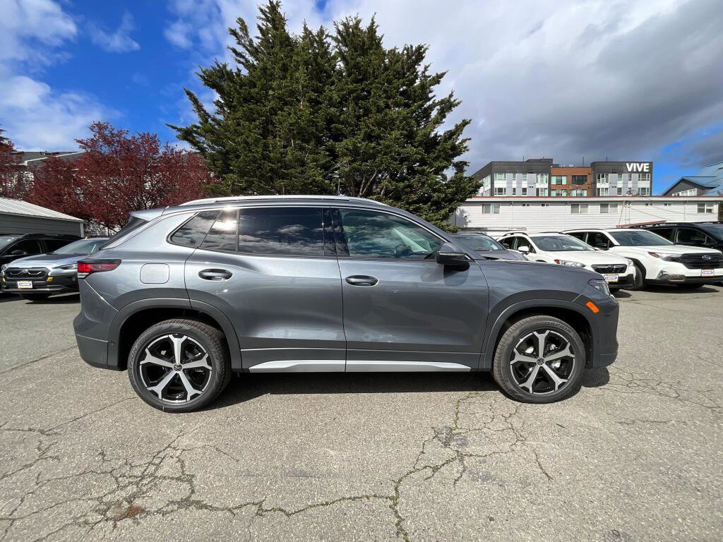 New 2026 Volkswagen Tiguan SE image 9