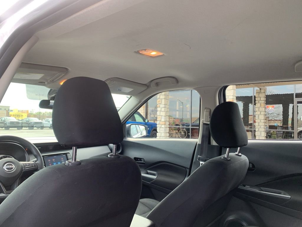Used 2024 Nissan Kicks S image 22