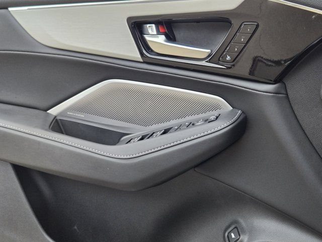 Certified 2026 Acura MDX w/ Technology Package FWD image 23