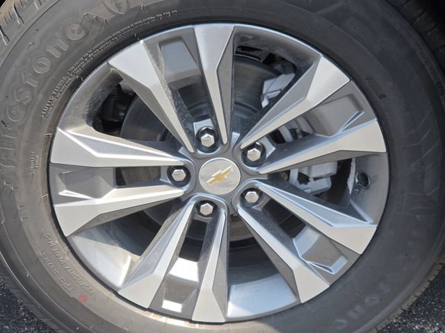 New 2027 Chevrolet Equinox LT w/ Convenience Package II FWD image 10