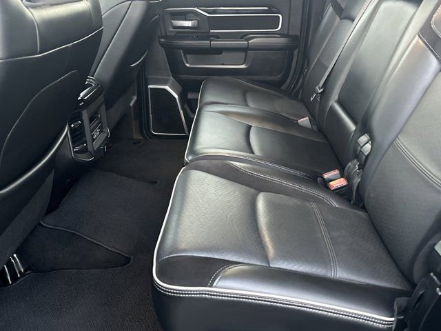 Used 2020 RAM 3500 Laramie w/ Night Edition image 21