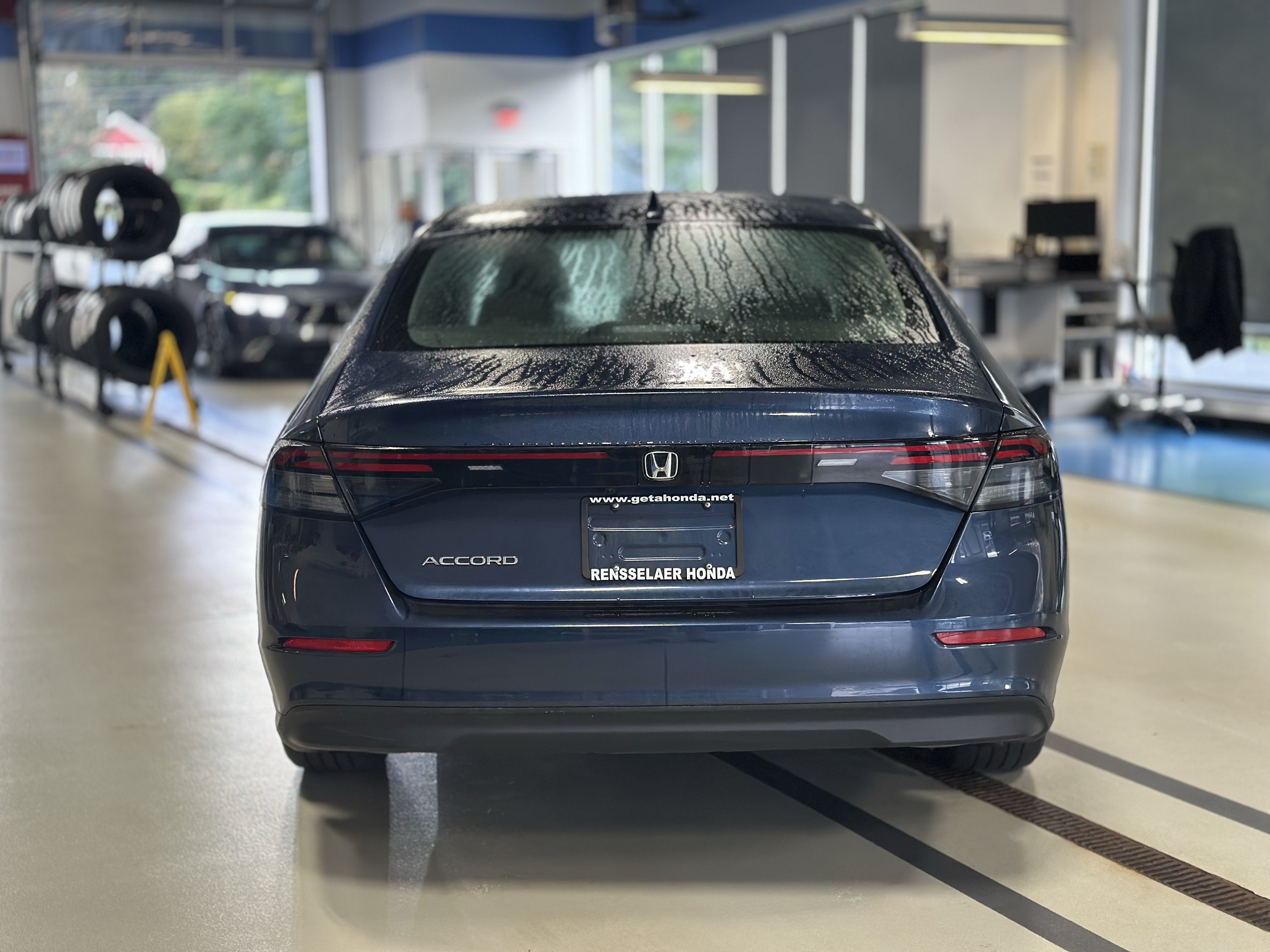Used 2024 Honda Accord EX image 6