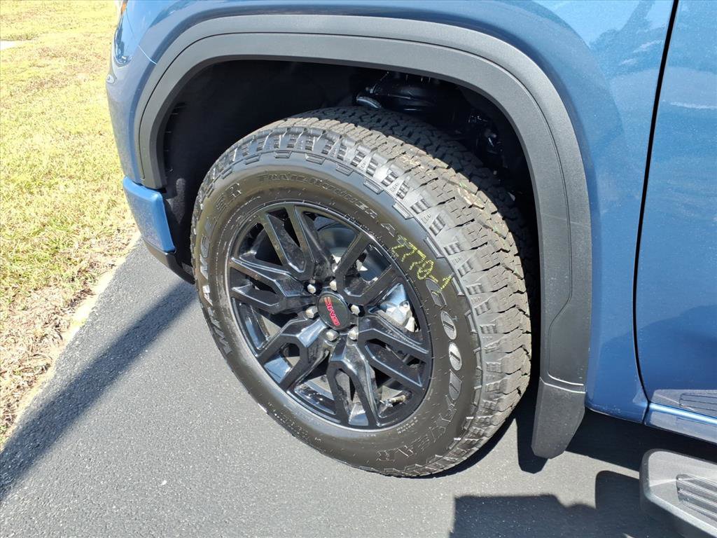 New 2026 GMC Sierra 1500 Elevation w/ Elevation Premium Package image 4