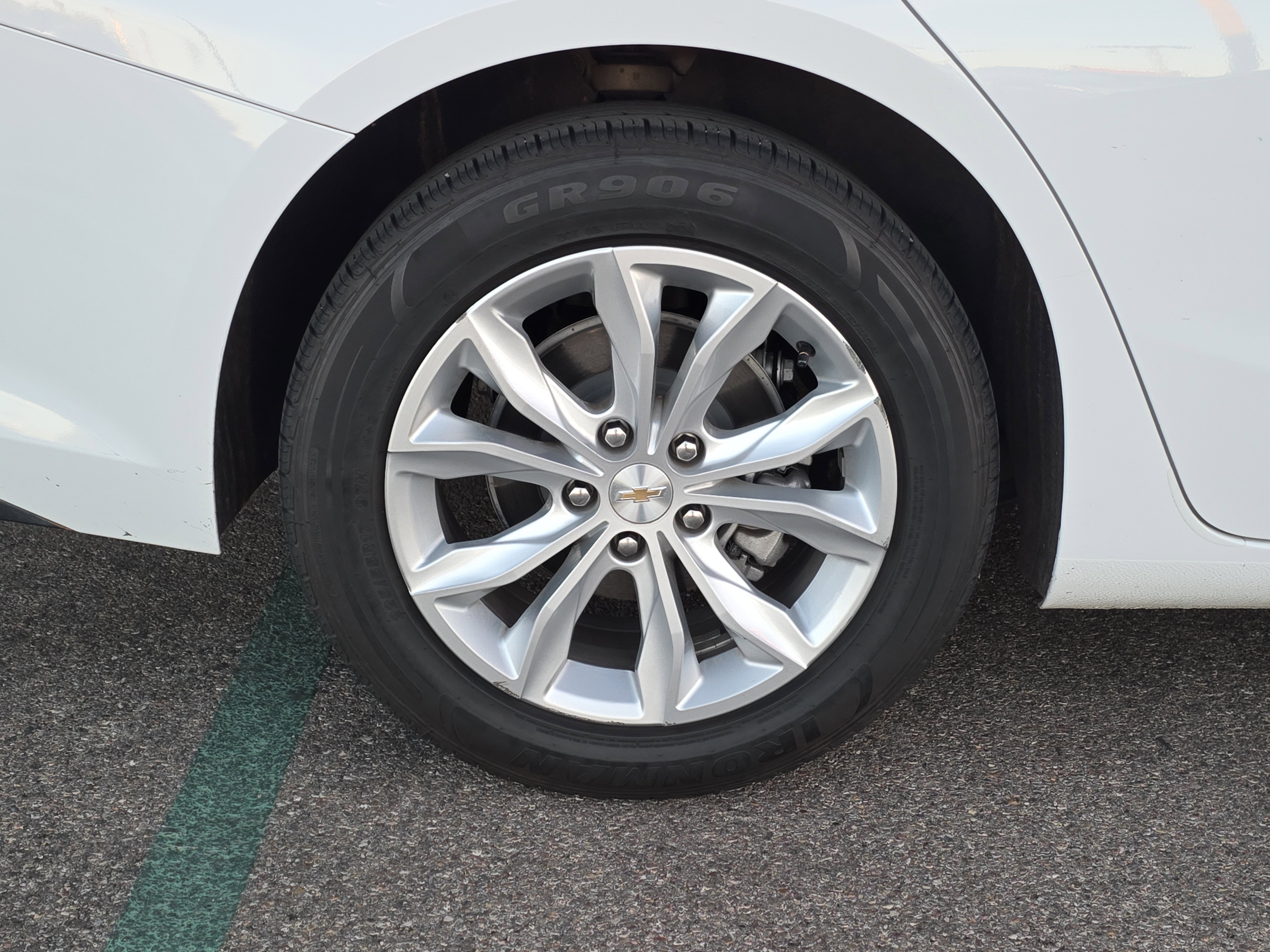 Used 2024 Chevrolet Malibu LT image 8