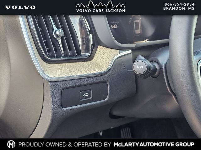 New 2026 Volvo XC60 B5 Plus w/ Protection Package Premier image 16