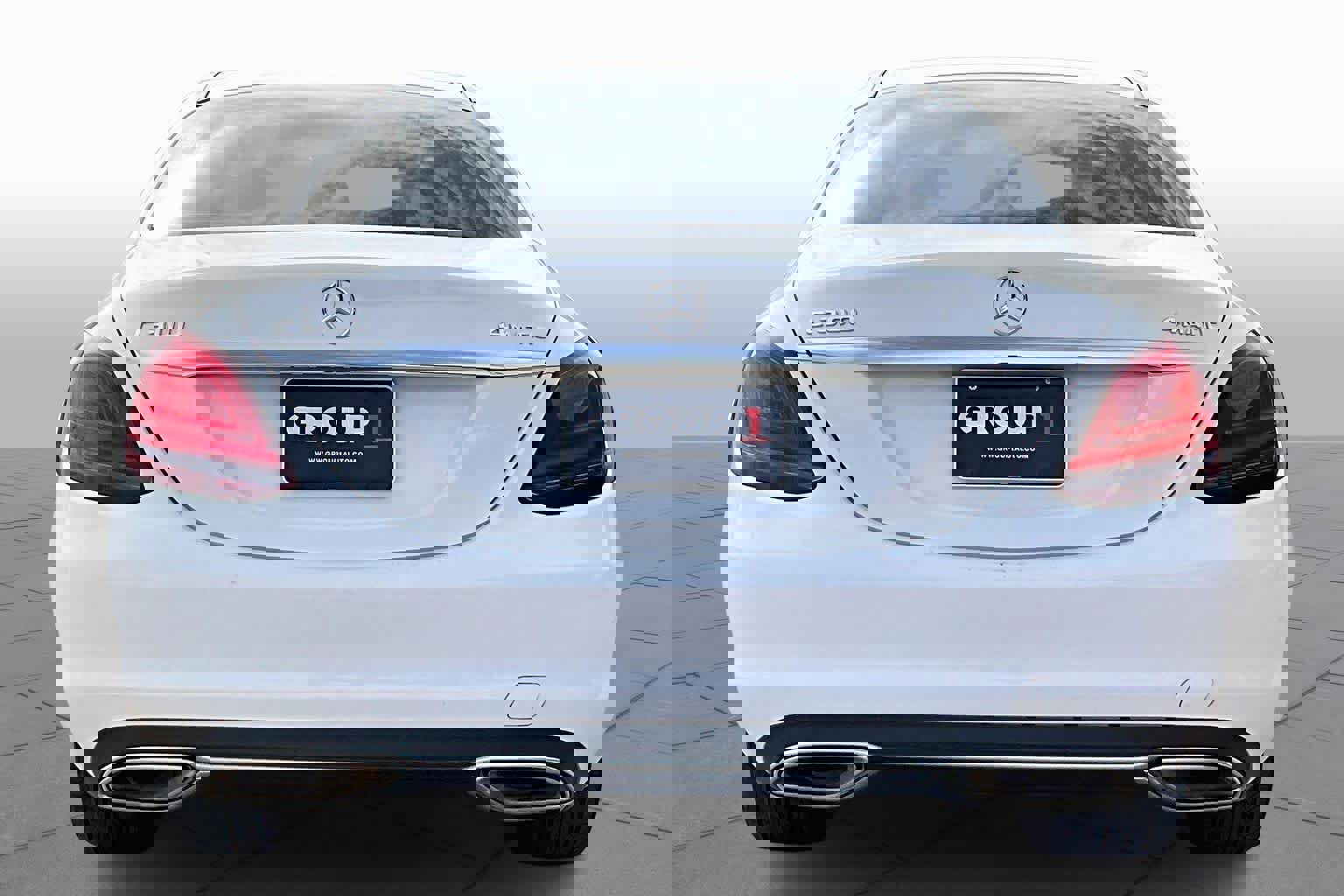 Used 2020 Mercedes-Benz C 300 4MATIC Sedan image 4