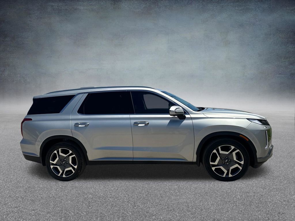 Used 2025 Hyundai Palisade SEL FWD image 6