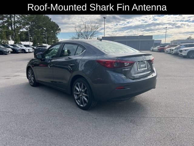 Used 2018 MAZDA MAZDA3 Touring image 5