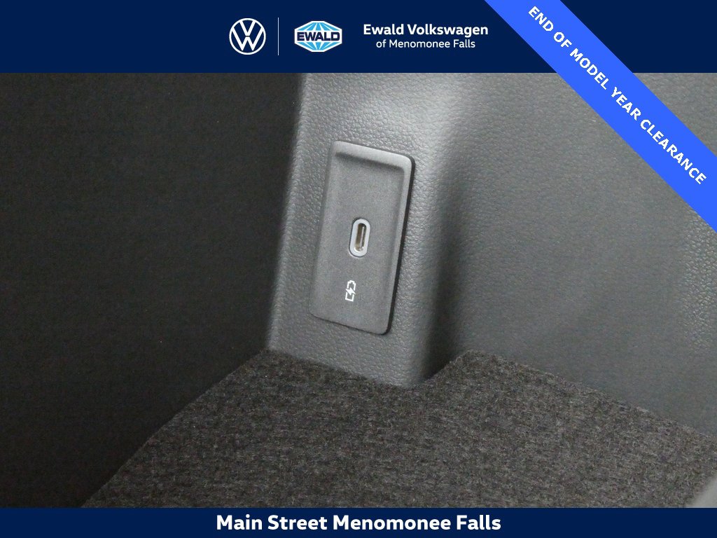 Certified 2025 Volkswagen Atlas SEL image 25