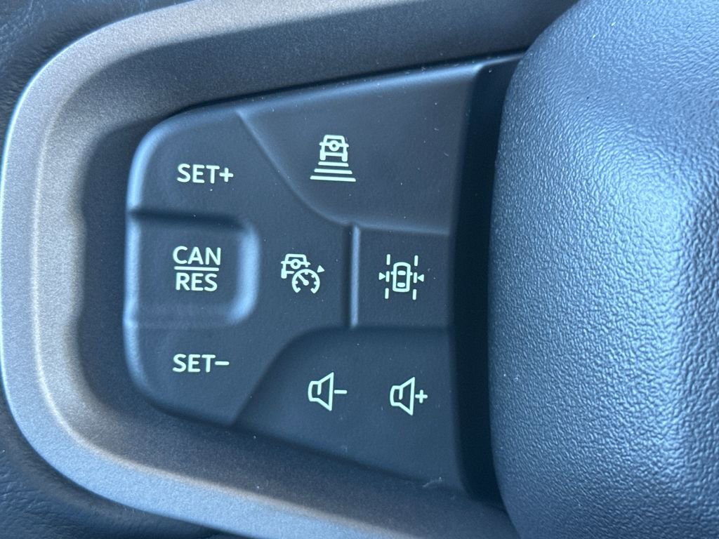 New 2025 Ford Bronco Badlands image 31