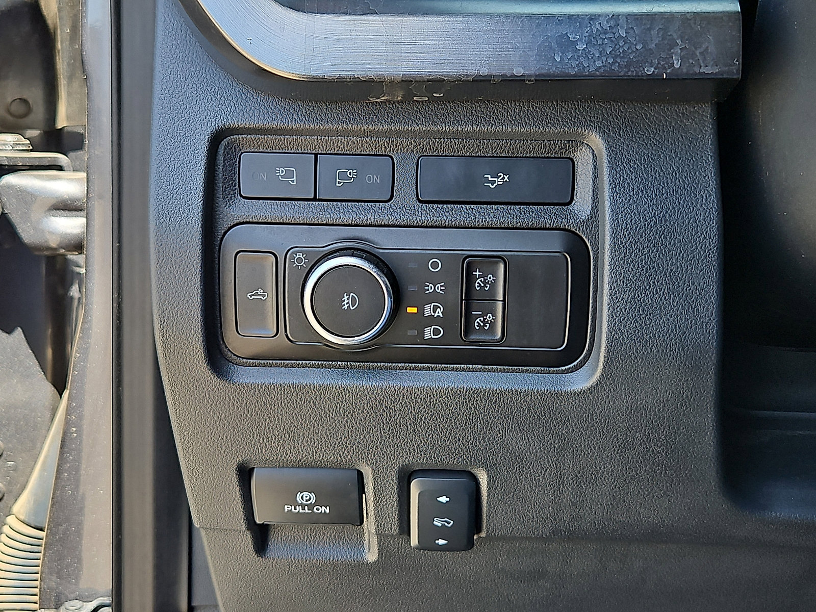 Used 2023 Ford F250 Lariat w/ Lariat Ultimate Package image 14