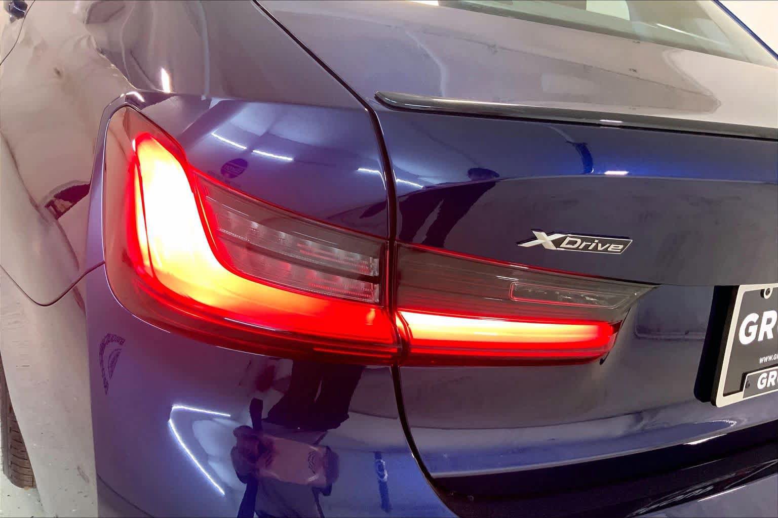 New 2026 BMW 330i xDrive Sedan w/ M Sport Package AWD/4WD image 14