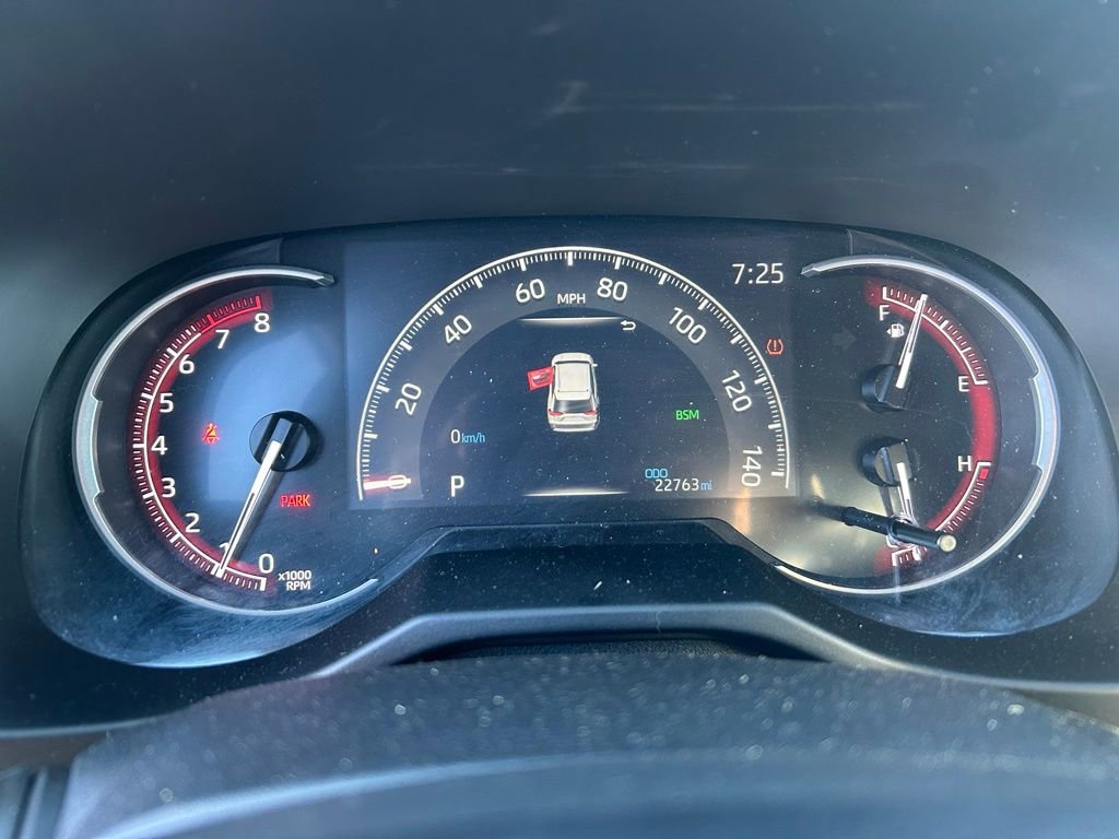 Used 2024 Toyota RAV4 Adventure image 18