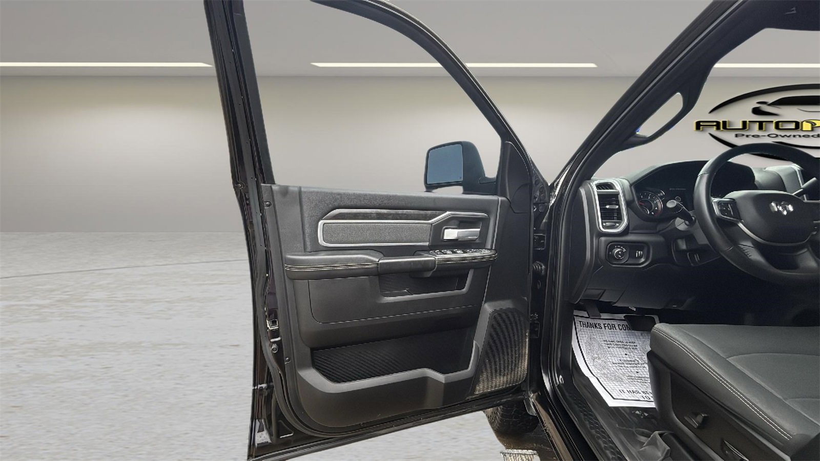 Used 2023 RAM 3500 Big Horn w/ Night Edition image 22