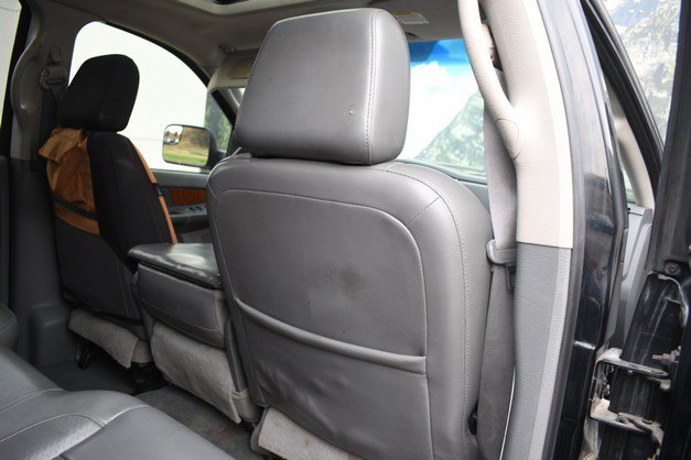 Used 2006 Dodge Ram 2500 Truck Laramie AWD/4WD image 28