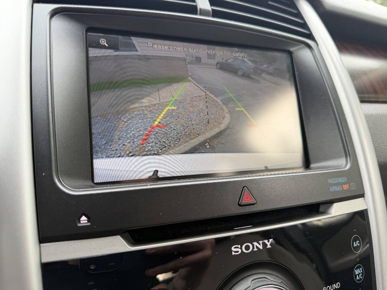 Used 2014 Ford Edge Limited w/ Equipment Group 302A AWD/4WD image 16