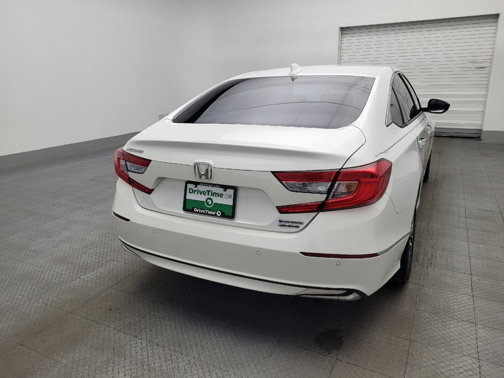 Used 2018 Honda Accord Touring image 7