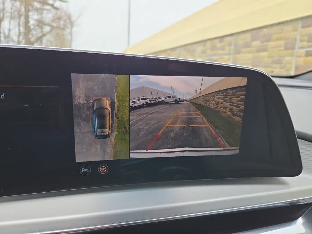 Used 2024 Cadillac Lyriq Luxury w/ LPO, Floor Liner Package image 30