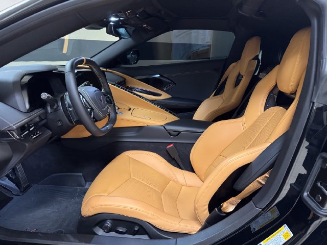 Used 2025 Chevrolet Corvette Z06 w/ Stealth Interior Trim Package RWD image 8